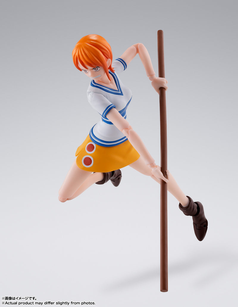 One Piece - S.H.Figuarts - Nami (Romance Dawn)