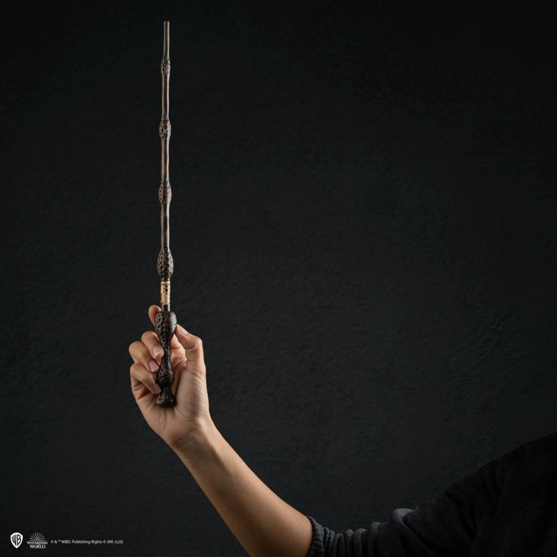 Harry Potter - Albus Dumbledore Essential PVC Wand Collection