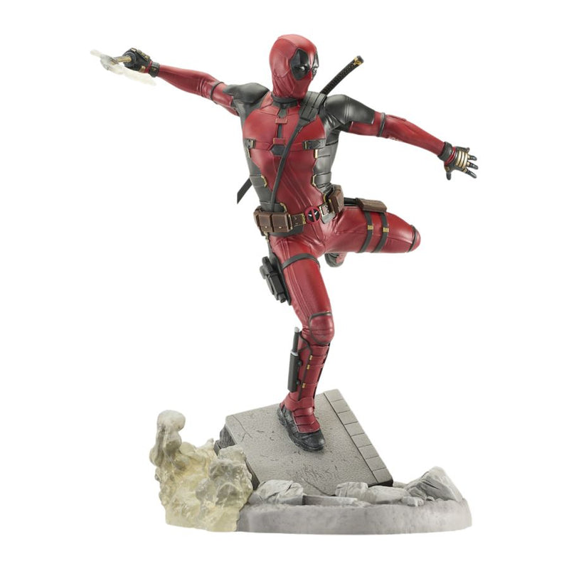 Deadpool & Wolverine - Deadpool Gallery Diorama PVC Statue