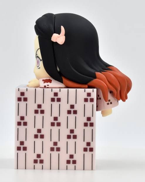 Demon Slayer: Kimetsu No Yaiba - Nezuko Collection - Hikkake Figure