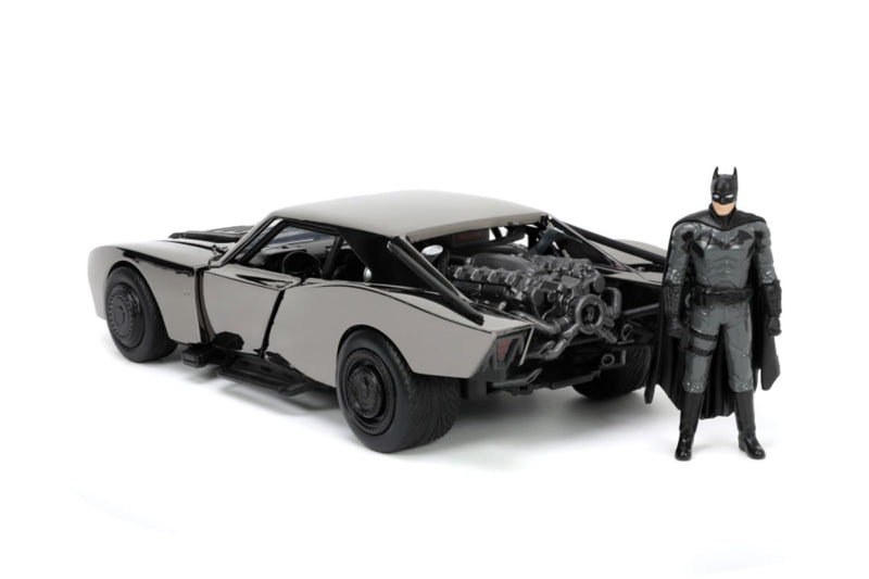 The Batman - Batmobile Chrome Black SDCC 2022 1:24 Scale with Batman